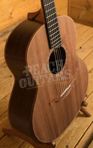 Lowden F-50 | Master Grade Madagascan Rosewood - Master Grade Sinker Redwood