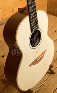 Lowden F-35 | AAAA Guatemalan Rosewood - AAAA Alpine Spruce