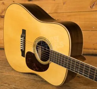 Martin Custom Shop | D-14 Adirondack Top & Ziricote