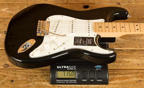 Fender Player Stratocaster | Maple - Black *B-Stock*