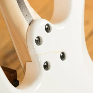 Jackson Pro Series Dinky DK Modern HT6 MS Ebony Snow White