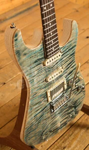Tom Anderson Drop Top Shorty | Natural Arctic Blue with Binding & Case