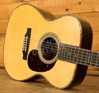 Martin Custom Shop | 000 Custom Italian Alpine Spruce Figured Wild Grain EIR