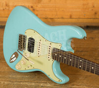 Fender Custom Shop '61 Stratocaster HSS Journeyman Daphne Blue