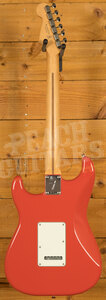 Fender Player II Stratocaster HSS | Coral Red