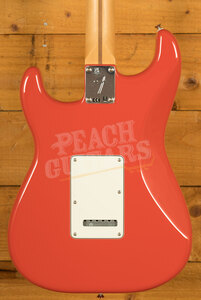 Fender Player II Stratocaster HSS | Coral Red