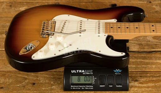 Suhr Classic Pro Peach LTD - SSS Roasted Maple 3-Tone Sunburst