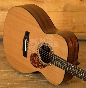 Eastman E2OM - Natural