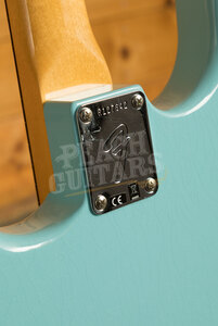 Fender Custom Shop 66 Stratocaster Hardtail Lush Closet Classic Faded Daphne Blue