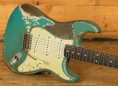 Fender Custom Shop Masterbuilt Dale Wilson 61 Strat - Heavy Relic Taos Turquoise