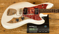 Novo Nucleus Serus J | Olympic White - Tortoise Shell Pickguard