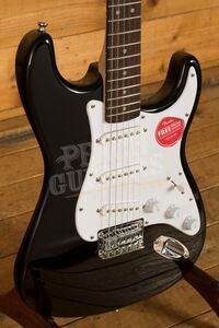 Squier Bullet Stratocaster Hardtail - Black