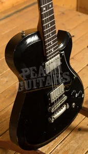 Novo Nucleus Solus H2 | Bull Black - Black Pickguard