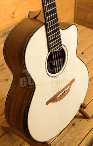 Lowden Pierre Bensusan | AAAA Madagascar Rosewood - AAAA Adirondack Spruce