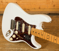 Fender American Ultra Stratocaster HSS | Maple - Arctic Pearl