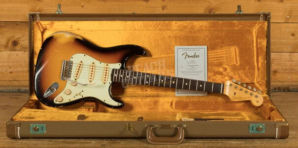 Fender Custom Shop Masterbuilt John Cruz 62 Stratocaster - Relic 3-Tone Sunburst *Used*