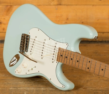 Suhr Classic Pro Peach LTD - SSS Roasted Maple Sonic Blue