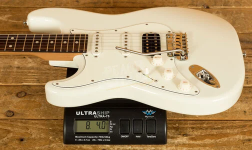 Suhr Classic Pro Peach LTD - HSS Roasted Maple/Rosewood Olympic White Left Handed