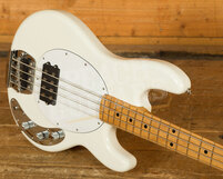 Music Man Retro '70s StingRay Bass | StingRay H - White