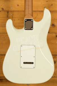 Suhr Classic Pro Peach LTD - SSS Roasted Maple/Rosewood Olympic White