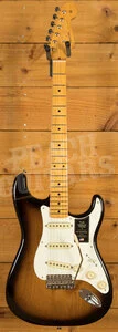 Fender American Vintage II 1957 Stratocaster - Maple - 2-Colour Sunburst
