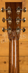 Collings Acoustic Guitars | D2H - Natural