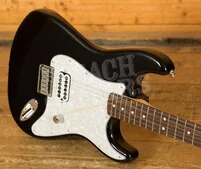 Fender Tom DeLonge Stratocaster - Rosewood - Black
