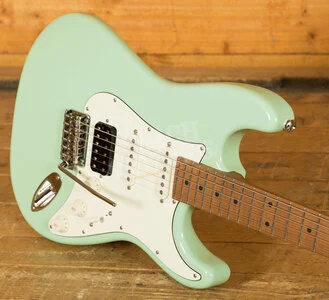 Suhr Classic Pro Peach LTD - HSS Roasted Maple Surf Green