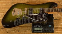 Novo Nucleus Voltur J | Cat's Eye Burst - Black Pickguard