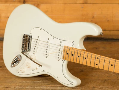 Suhr Classic S Antique - Olympic White SSS Maple