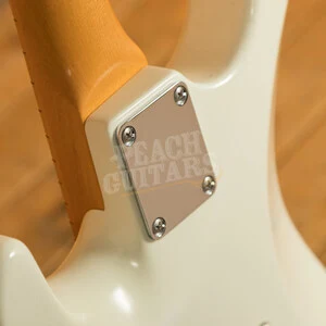 Suhr Classic S Antique - Olympic White SSS Maple