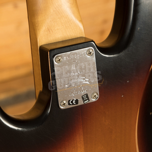 Fender 60th Anniversary Road Worn Jazz Bass 3 Tone Sunburst Pau Ferro