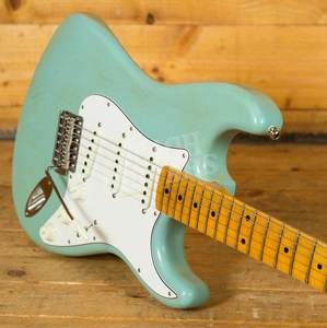 Fender Custom Shop 2018 Postmodern Strat Aged Daphne Blue