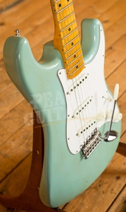 Fender Custom Shop 2018 Postmodern Strat Aged Daphne Blue