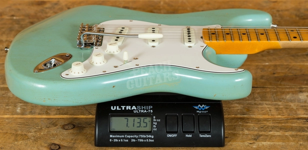 Fender Custom Shop 2018 Postmodern Strat Aged Daphne Blue