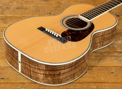 Martin Custom Shop 00-12 Fret VTS Sitka Spruce & Figured Koa