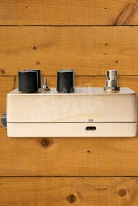 Universal Audio Heavenly Plate Reverb Guitar Pedal