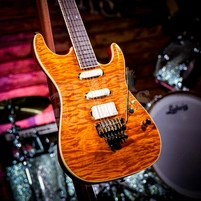 Suhr Carve Top Standard Knopfler Spec