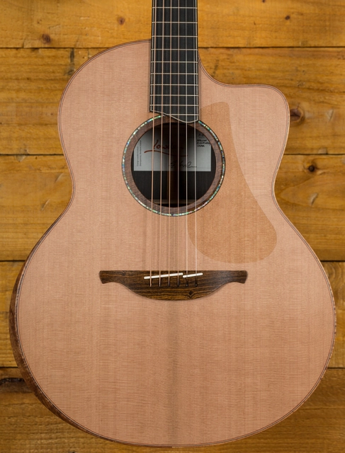 Lowden F-50c African Blackwood/Red Cedar