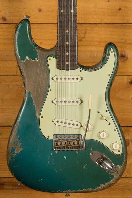 Fender Custom Shop Masterbuilt Dale Wilson '61 Strat Ocean Turquoise