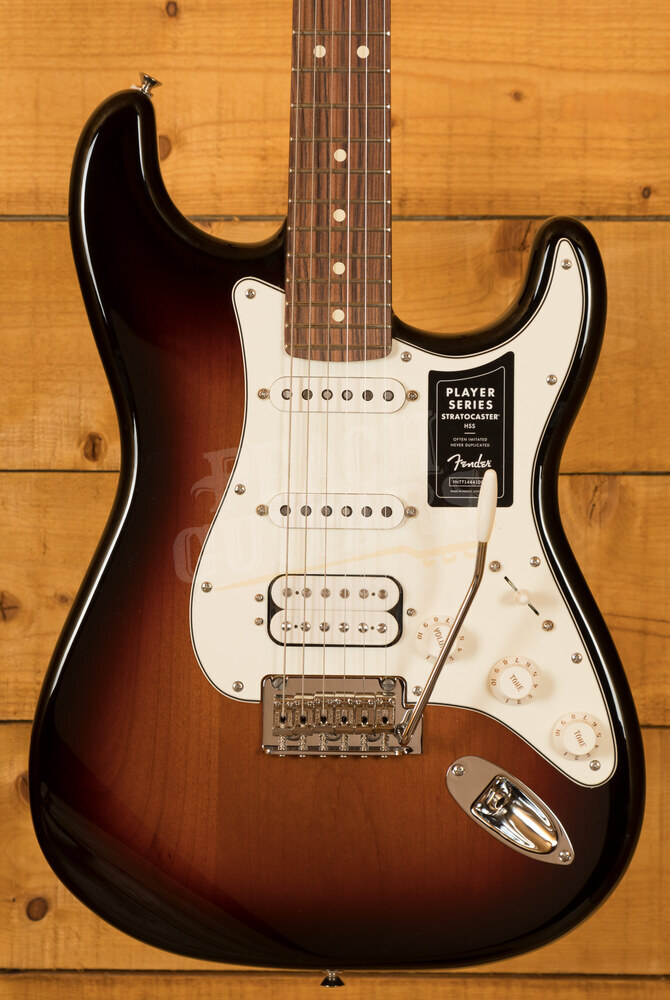 Fender Stratocaster HSS 3 Tone Sunburst Player Pau Ferro 