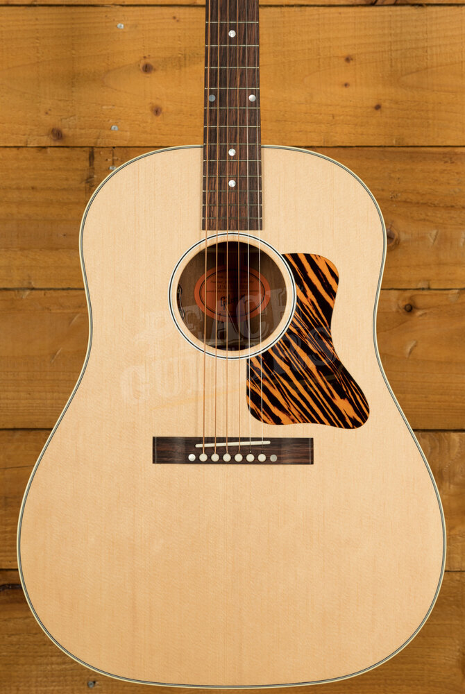 Gibson J-35 30's Faded | Antique Natural - Peach Guitars