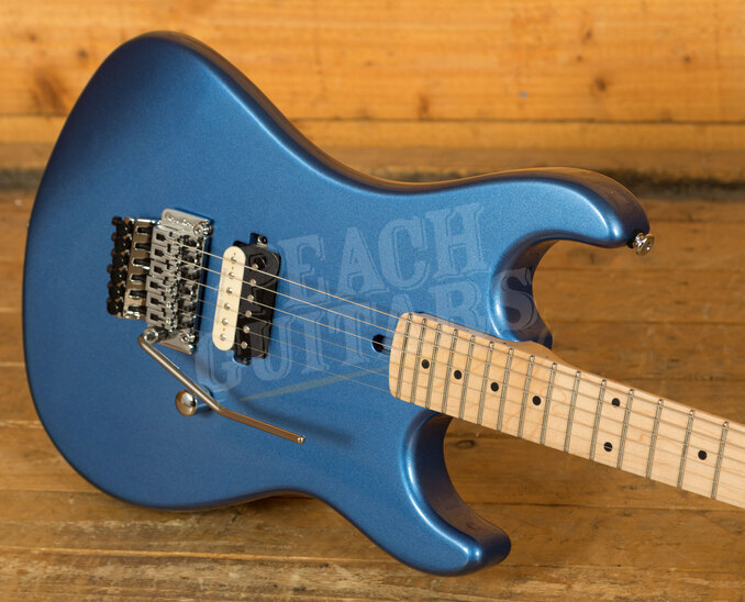 Kramer The 84 Blue Metallic - Peach Guitars