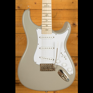 Silver Skyメイプル ラッカー ストラップ付 PRS John Mayer Silver Sky | Moc Sand Satin - Maple
