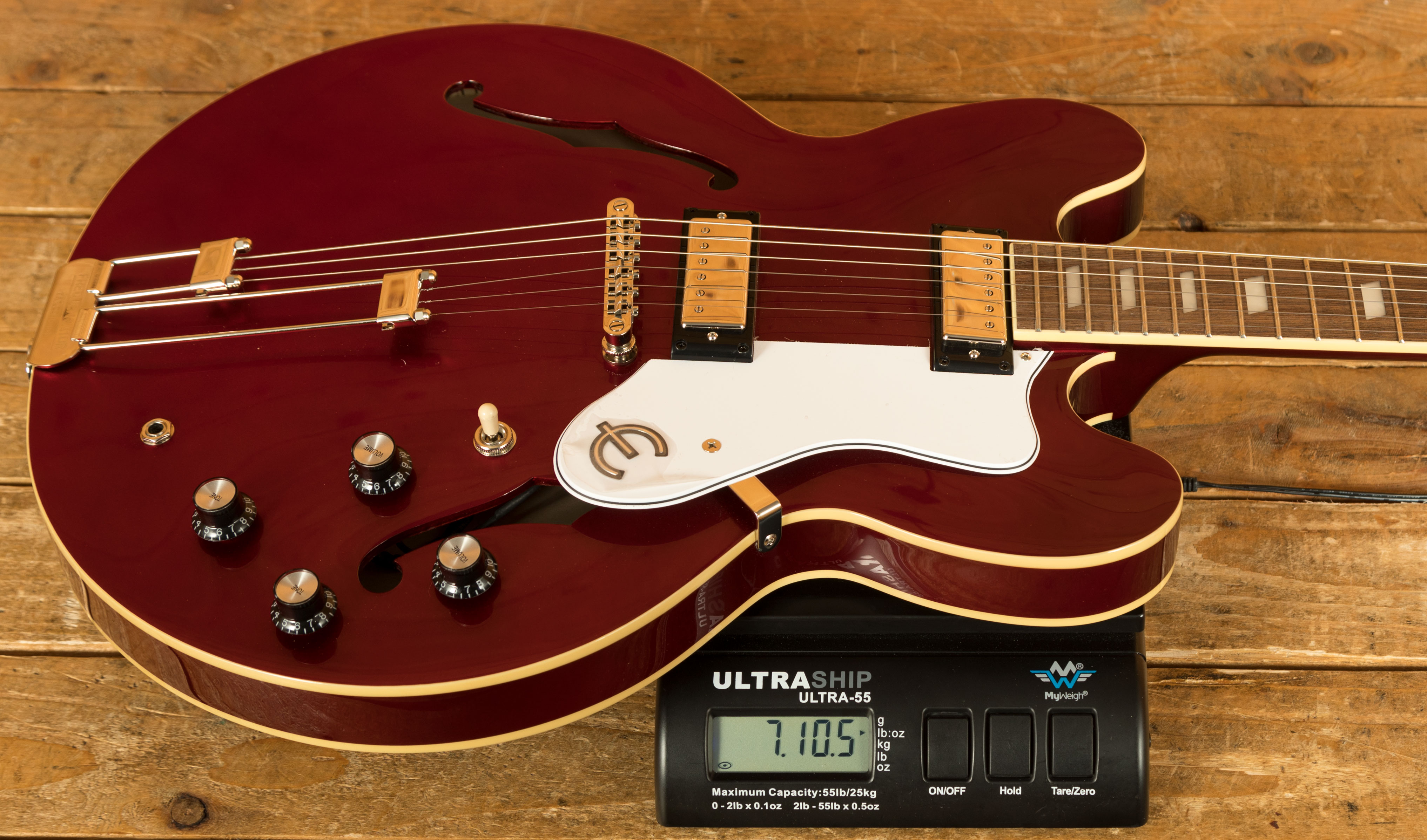 ギター Epiphone Riviera Sparkling Burgundy 2021 Epiphone Riviera - Sparkling Burgundy | Long & McQuade