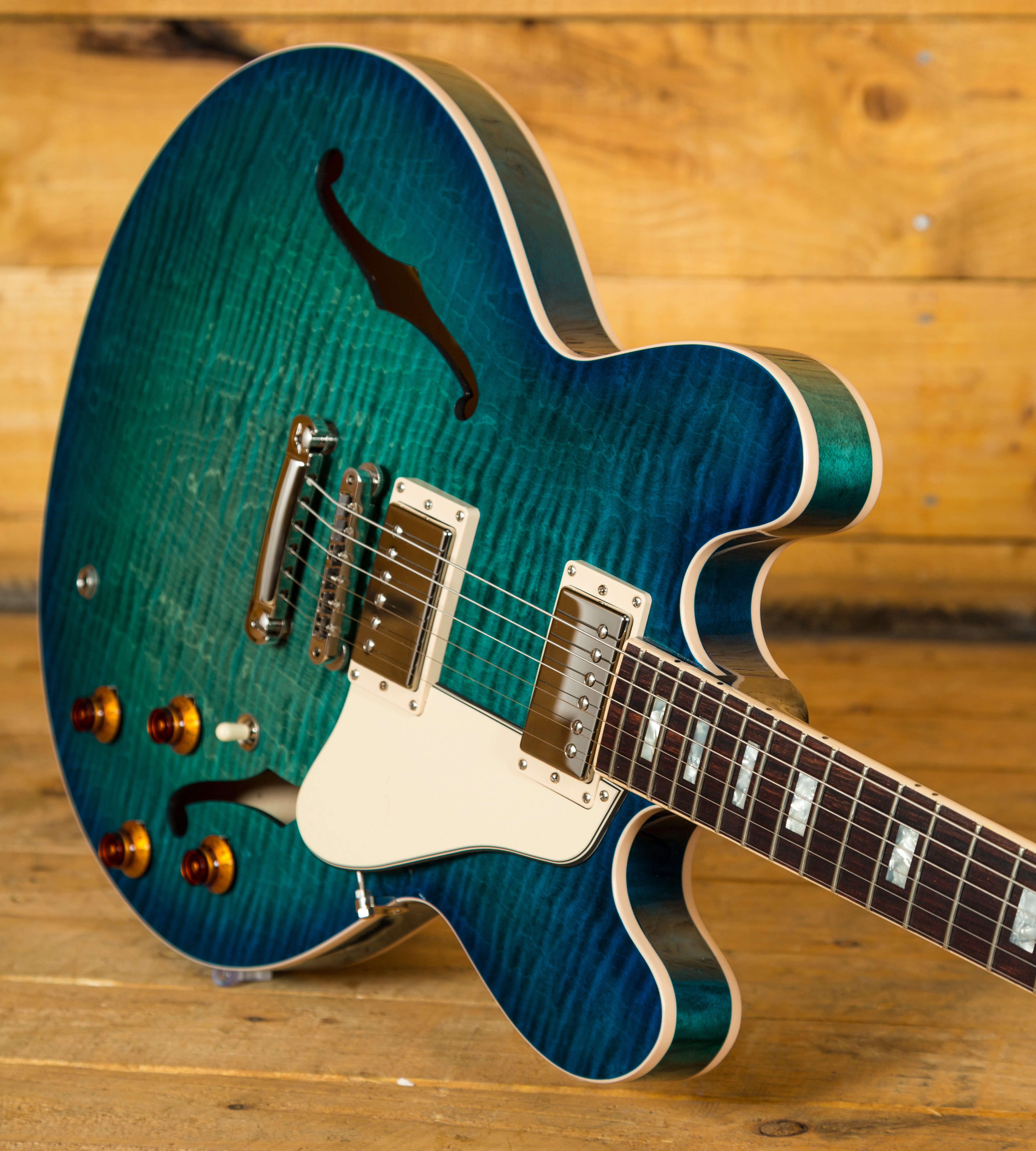 Gibson Memphis 2018 ES-335 Figured Aquamarine